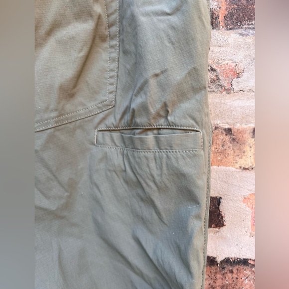 Duluth Trading AHKG Access Point Pull On Slim leg Plus Size Hiking pants. - Picture 7 of 16